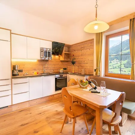 Апартаменты In Neustift Near Lift